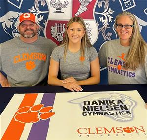 Danika Nielsen Signing Day November 2023